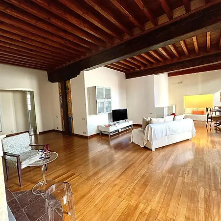 Tizzi's Appartement